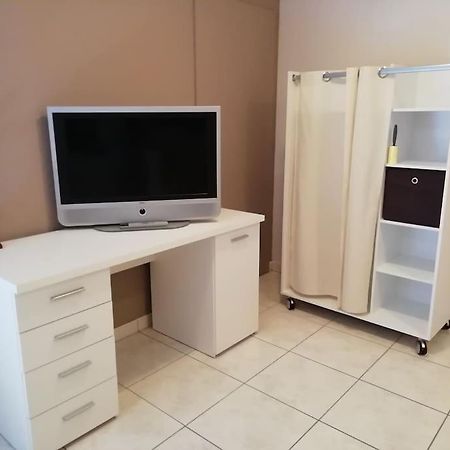 Appartement Agreable อาเกอโน ภายนอก รูปภาพ