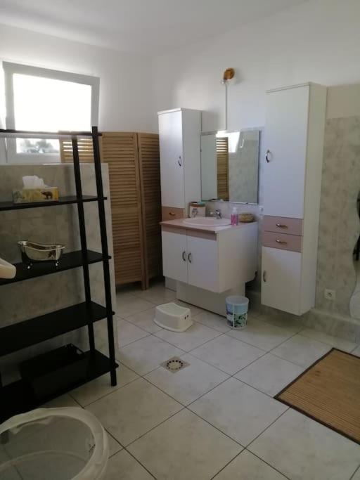 Appartement Agreable อาเกอโน ภายนอก รูปภาพ